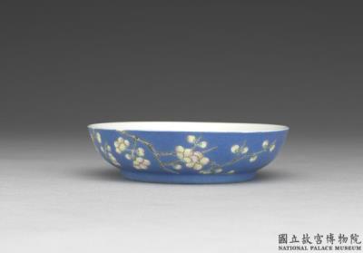 图片[2]-Dish with plum blossom in blue ground of falangcai painted enamels, Qing dynasty, Yongzheng reign (1723-1735)-China Archive